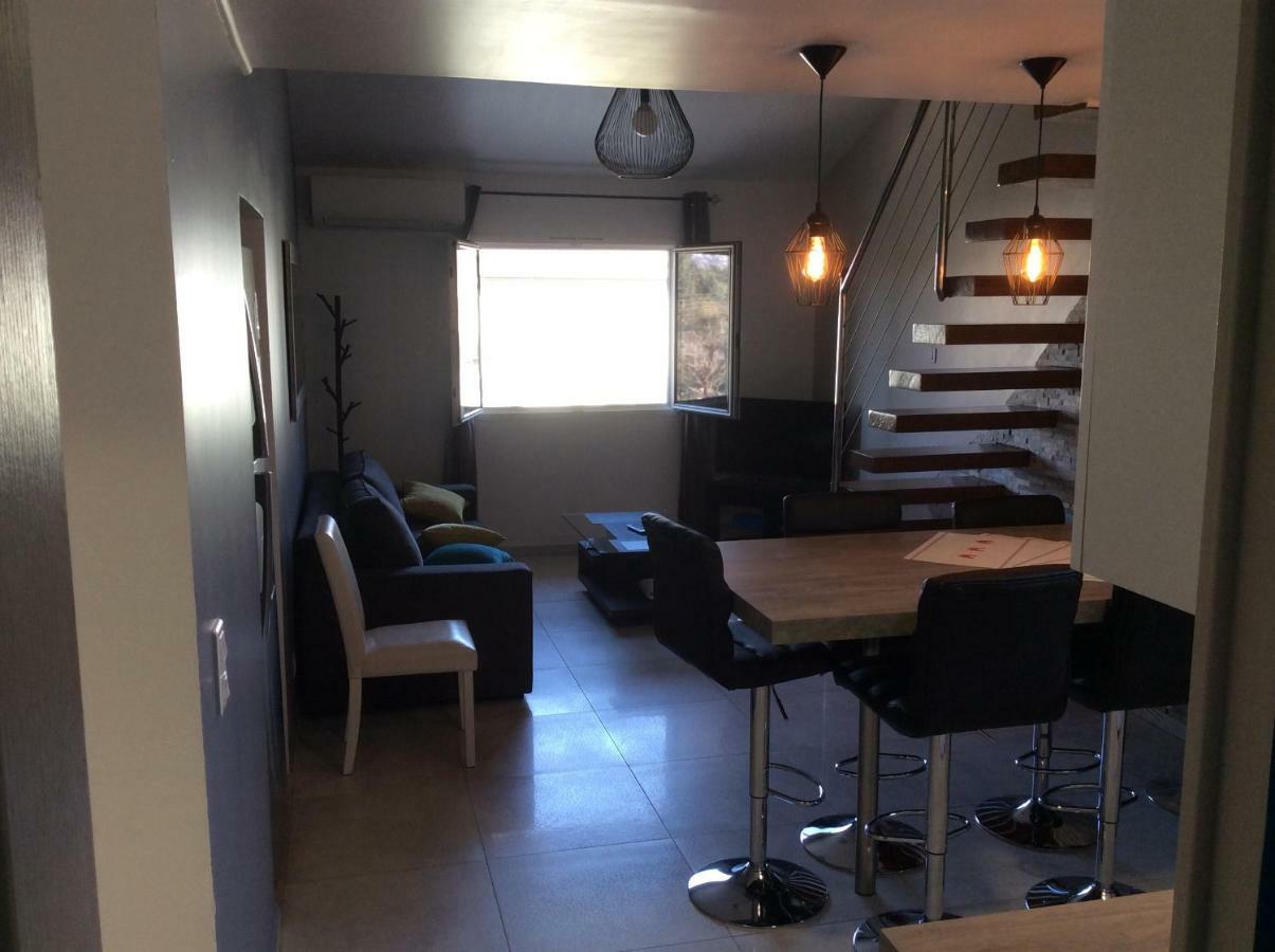 Appartement De Vacances Au 1Er Etage 45M2 Antibes Eksteriør bilde